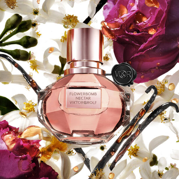 Shop the Flowerbomb Collection | Viktor&Rolf Official Site
