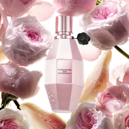 Flowerbomb Dew Eau De Parfum Spray By Viktor & Rolf - 3.4 oz Flowerbomb Dew Eau De Parfum Spray By Viktor & Rolf - 3.4 oz