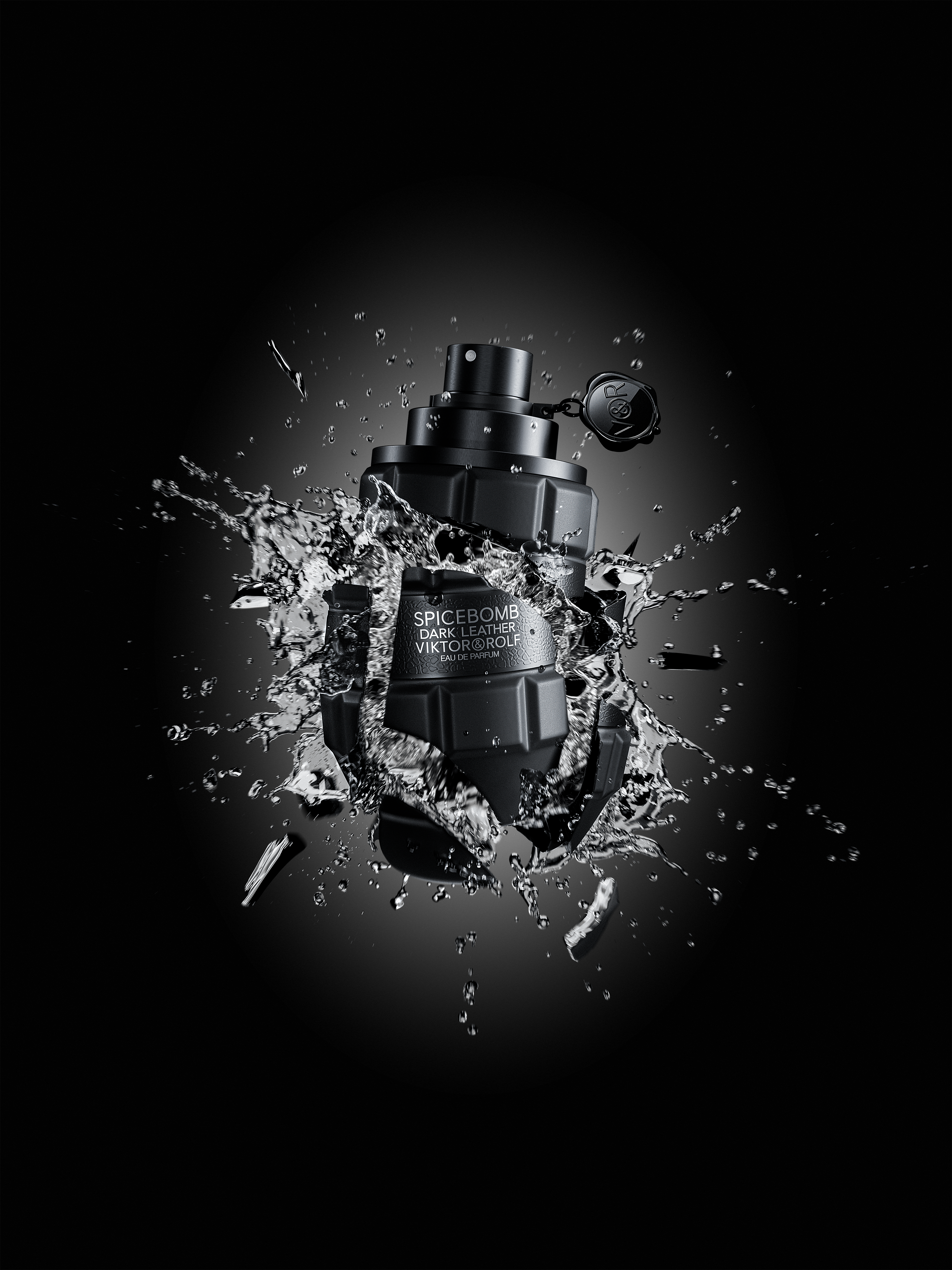 香水(男性用) VIKTOR&ROLF SPICEBOMB 90ml model-front-spicebomb-edt-